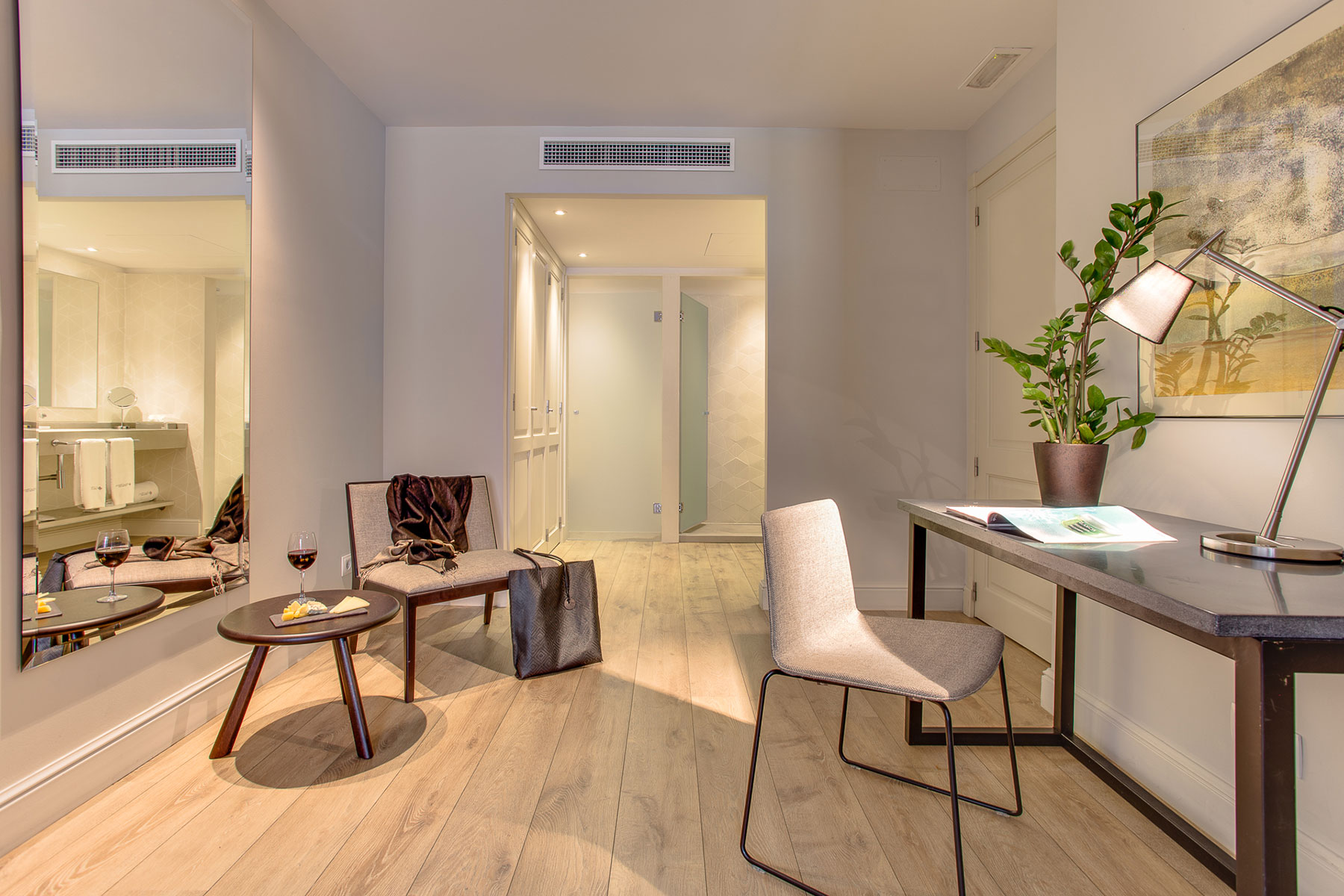 Luxuriöse Zimmer mit Terrasse im 5-Sterne-Hotel in Palma