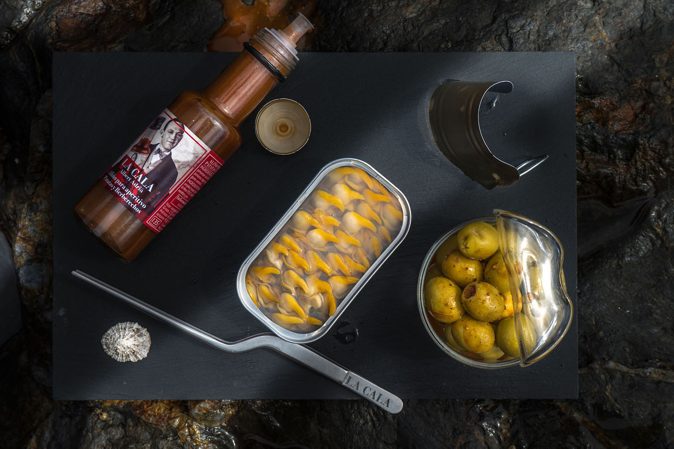 Restaurant with terrace and sea views in Palma